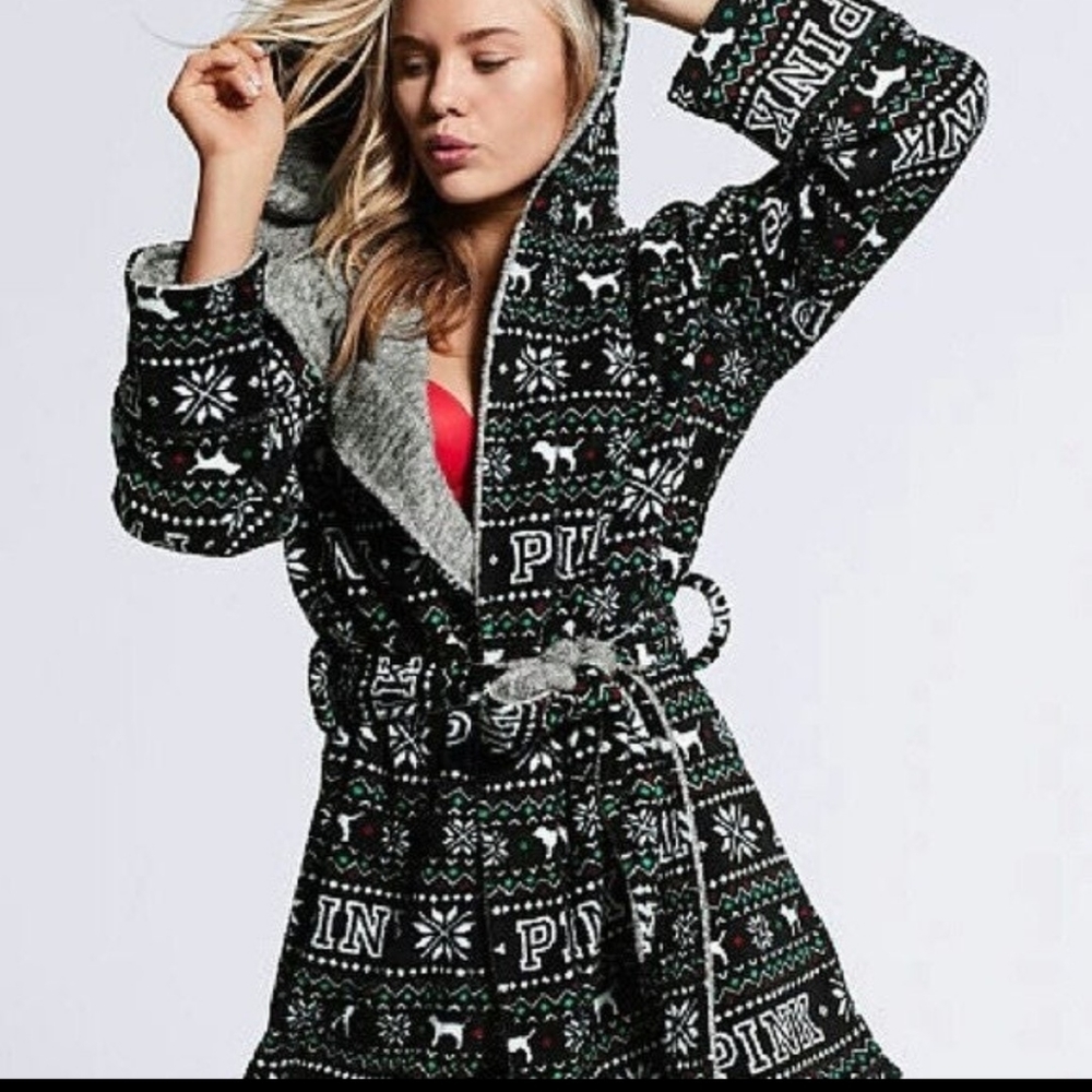 Pink/Victoria's Secret Robe Christmas Pattern Size XS/S